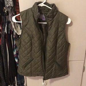 Hunter green quilted vest